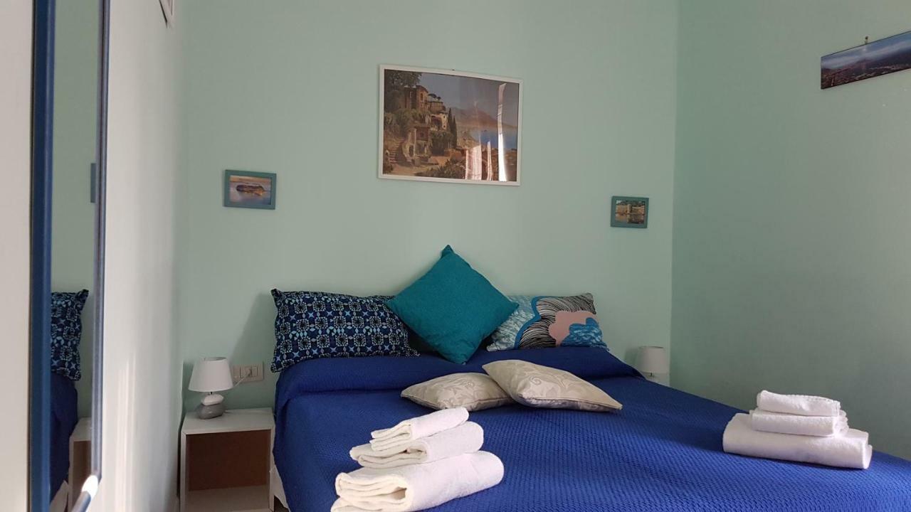 A Casa Di Arturo Bed & Breakfast Naples Exterior photo
